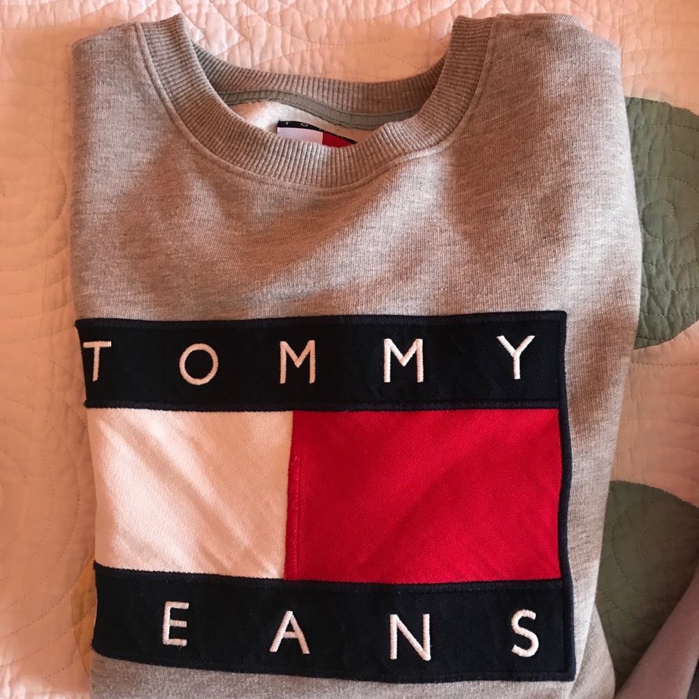 Tommy Jeans Grey Sweater size Medium